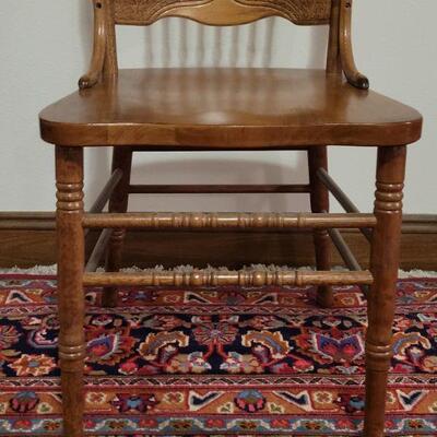 Lot 894: Vintage Wood Chair