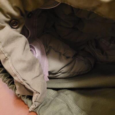 Lot 904: Vintage US Military Sleeping Bag
