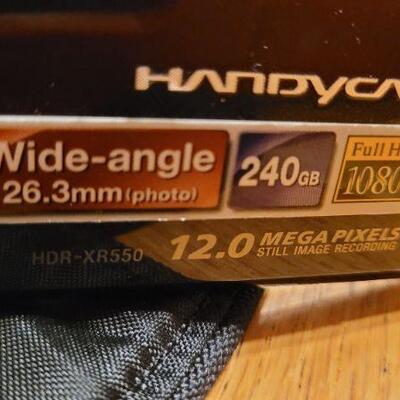 Lot 917: Vintage SONY HDR-XR550 Handycam Tested A+