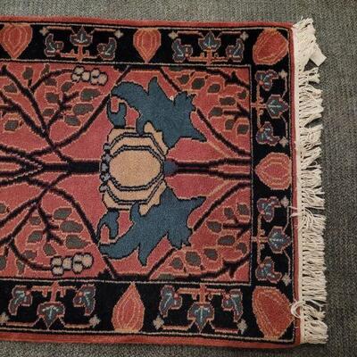 Lot 925: Runner Wool Rug made in India