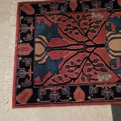 Lot 925: Runner Wool Rug made in India