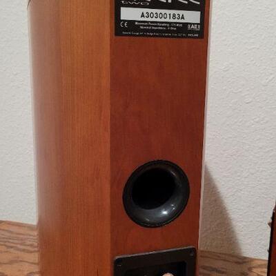 Lot 936: AELite A30300183A Speaker Pair TESTED A+