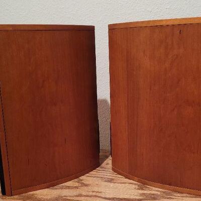 Lot 936: AELite A30300183A Speaker Pair TESTED A+