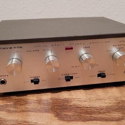 Lot 938: Vintage LAYFAYETTE Solid State Stereo Amplifier TESTED A+