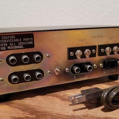 Lot 938: Vintage LAYFAYETTE Solid State Stereo Amplifier TESTED A+