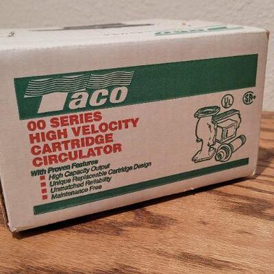 Lot 940: New in Box TACO 00 Series High Velocity Cartridge Circulator