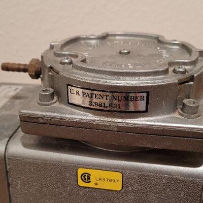 Lot 942: Vintage DAYTON Model #2Z866 SpeedAire Compressor w/ Pedal Switch TESTED A+