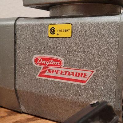 Lot 942: Vintage DAYTON Model #2Z866 SpeedAire Compressor w/ Pedal Switch TESTED A+