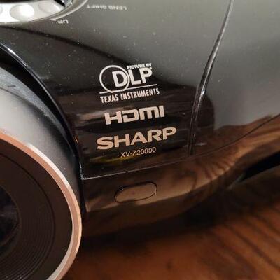 Lot 948: SHARP XV-Z2000 HDMI Theater Projector TESTED A+