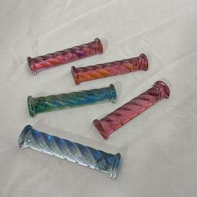 .86. VINTAGE | Five Colored Hungarian Cristal Knife Rests