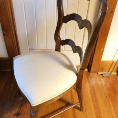 Beautiful Set of Six Formal Dining Set Chairs with Upholstered Seats Hickory, NC