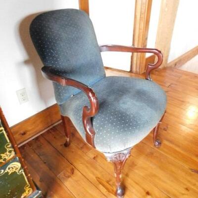 Set of Four Wood Framed Queen Ann Style Chairs 