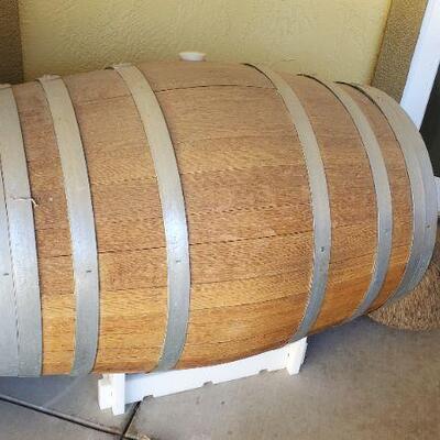 Wine Barrel 