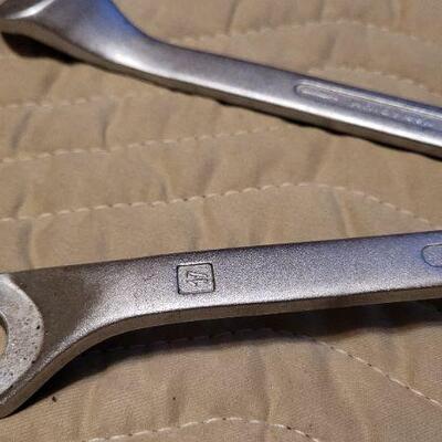 Lot 1027: Vintage MERCEDES BENZ Auto Wrenches 