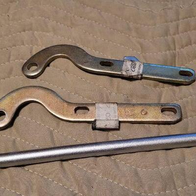 Lot 1031: Vintage New Stock MERCEDES BENZ Auto Parts + Lug Wrench