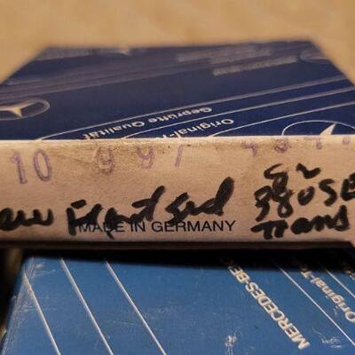 Lot 1033: Assorted NEW Stock MERCEDES BENZ Auto Parts 