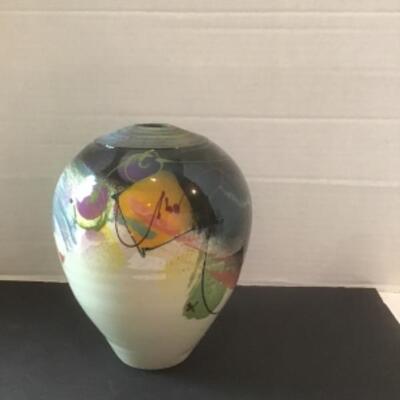 P - 1140 Artisan Signed Ceramic Hand-Painted Decorative Vase 