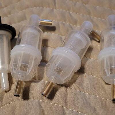 Lot 1038: Assorted MERCEDES BENZ Fuel Filters
