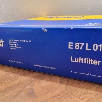 Lot 1047: Vintage New Stock KENGST MERCEDES BENZ Air Filter 