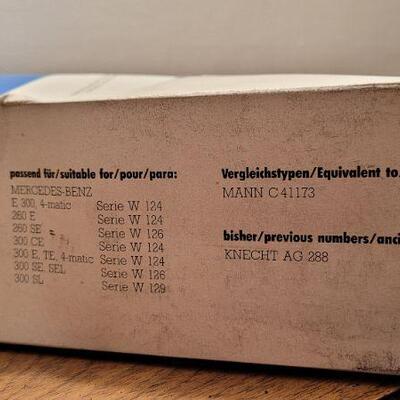 Lot 1053: Vintage New Stock MAHLE Mercedes Benz Air Filter 