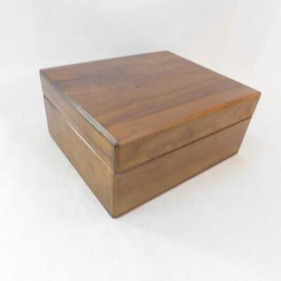 Solid Wood Oak Humidor 10