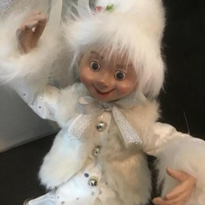 P - 1152  Decorative Doll & Elf Lot 