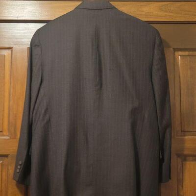 Lot 1064: Chiarelli Men's 42S Suit