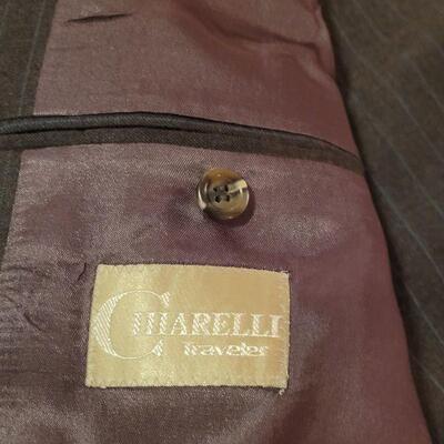 Lot 1064: Chiarelli Men's 42S Suit