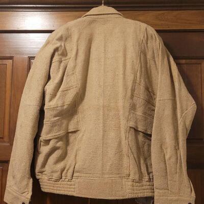 Lot 1069: Vintage Men's Persian Jacket XL