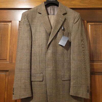 Lot 1073:  NEW with Tags J. Pinter Men's Suit