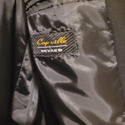Lot 1076: (2) Mens Suit Jackets and (1) Pair of Dress Pants