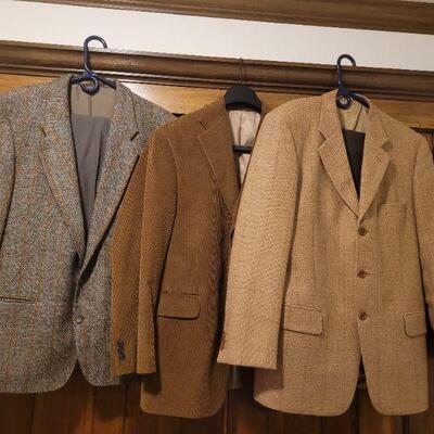 Lot 1082: (2) Men's Suits and a Corduroy Suit Jacket 