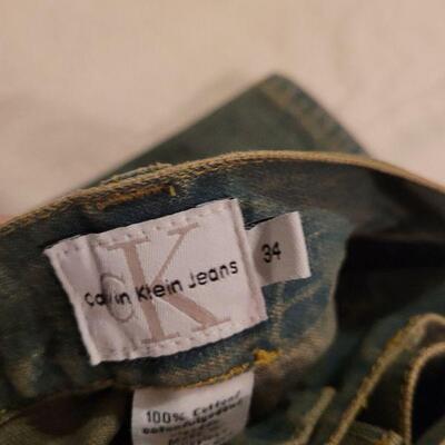 Lot 1099: (2) Pairs of Men's Jeans 
