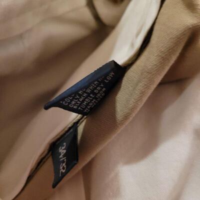 Lot 1102: Men's Pants Lot