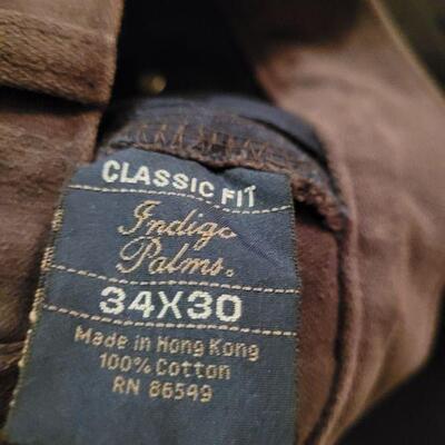 Lot 1106: (3) Men's Jeans/Pants lot