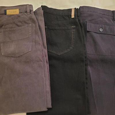 Lot 1106: (3) Men's Jeans/Pants lot