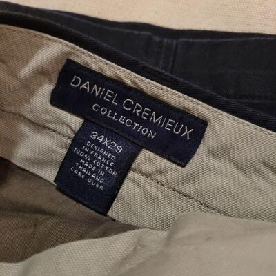 Lot 1112:  Men's Pants lot