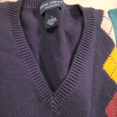 Lot 1114: (5) Men's Vests