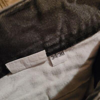 Lot 1117: Men's Pants lot