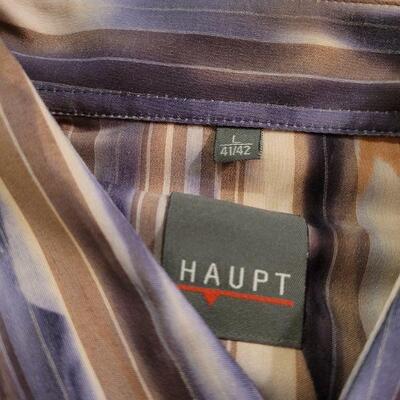 Lot 1120: New Haupt Short Sleeve Shirt