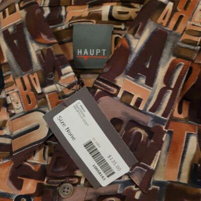 Lot 1121: (2) Haupt Short Sleeve Shirts 