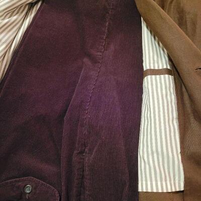 Lot 1129: Men's Daniel Cremieux Linen Jacket & Corduroy Pants