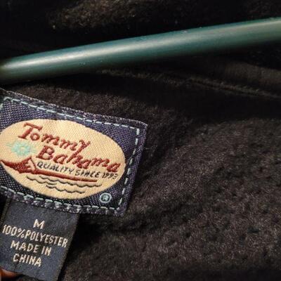 Lot 1135: Tommy Bahamas Men's Jacket