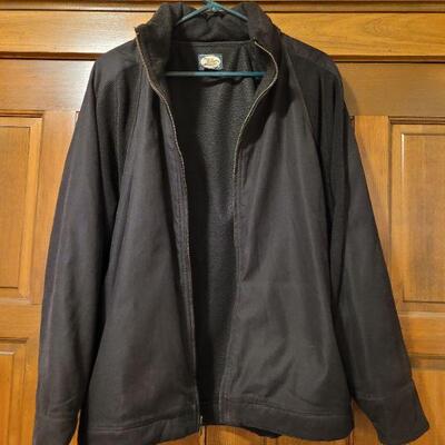 Lot 1135: Tommy Bahamas Men's Jacket