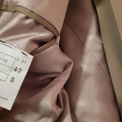 Lot 1137: Jack Victor Suit