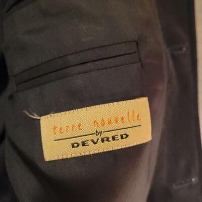 Lot 1138: Devred Men's Jacket and Dress Pants