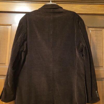 Lot 1143: Men's Corduroy Jacket