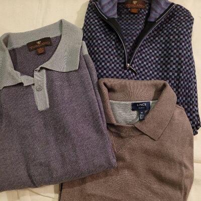 Lot 1152: (3) Men's Shirts 