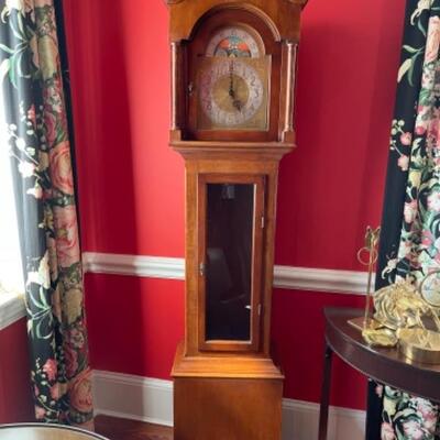 A201 Vintage Grandfather Clock 