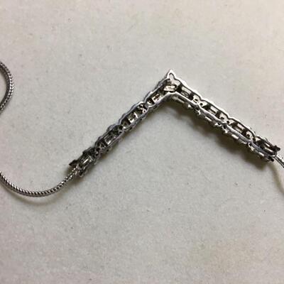 14K White Gold and 2CTW Diamond â€œVâ€ Necklace 18â€